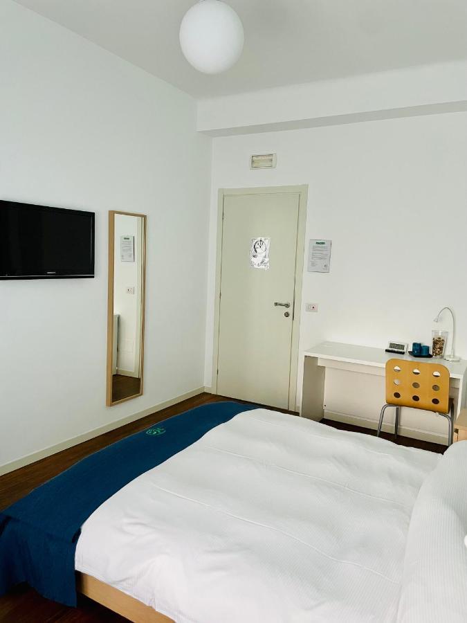 Hotel Via Padova 165 Milán Exterior foto
